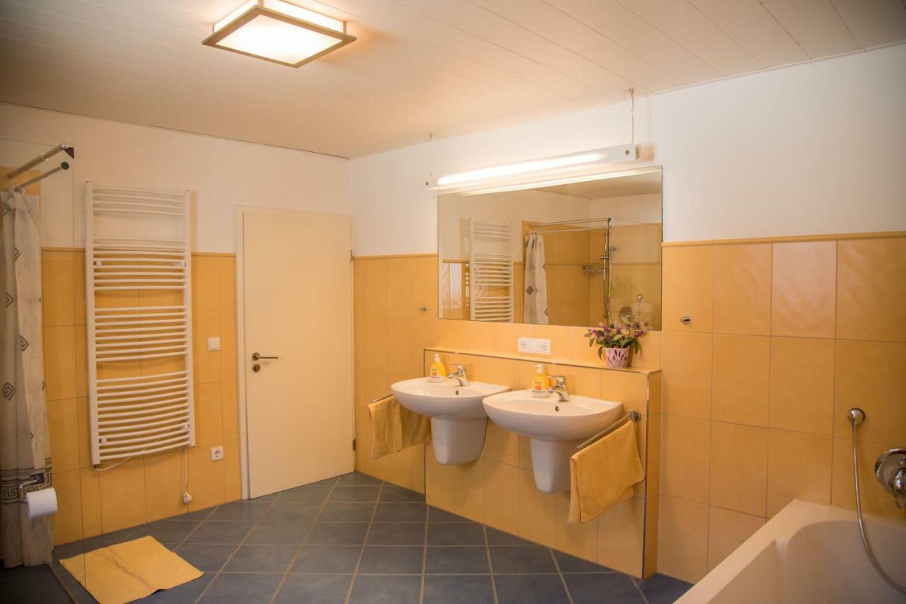 Ferienhaus Schmiedehof Hitzing ภายนอก รูปภาพ